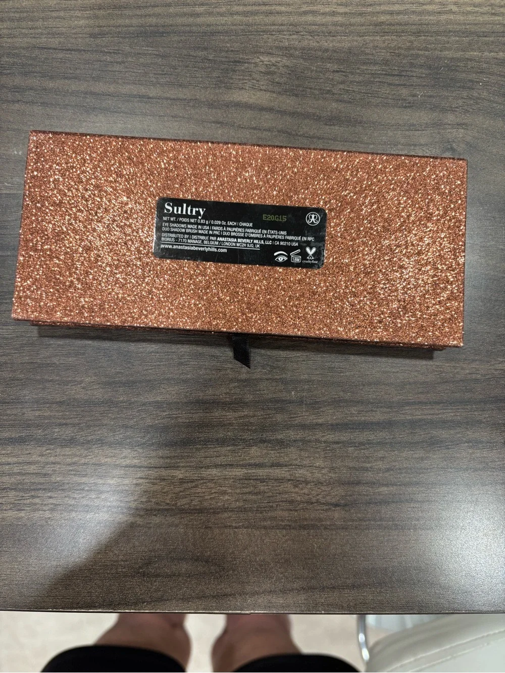 Anastasia Beverly Hills “Sultry” 14 pan stunning eyeshadow palette NWOB $25